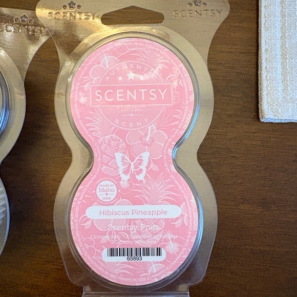 Scentsy  Scent Pods Bundle - One Unused Per Pack - Picture 6 of 6